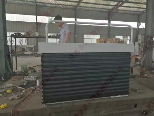 超博無(wú)障礙升降機(jī)