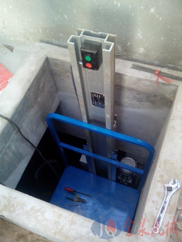 鋁合金升降機(jī)