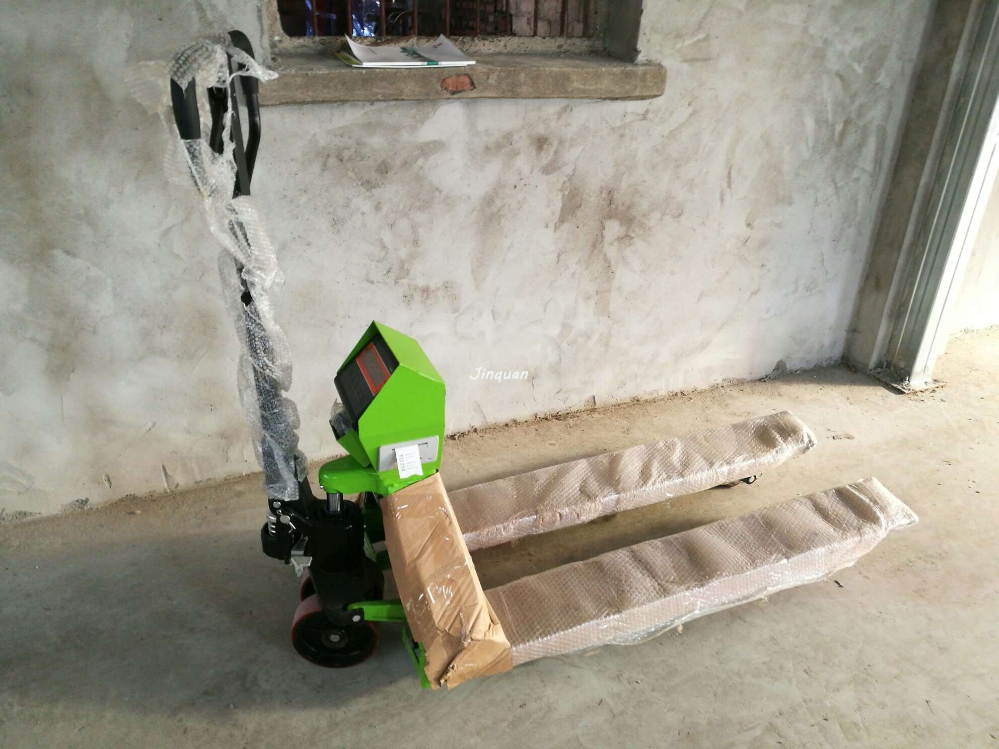 帶電子稱搬運車